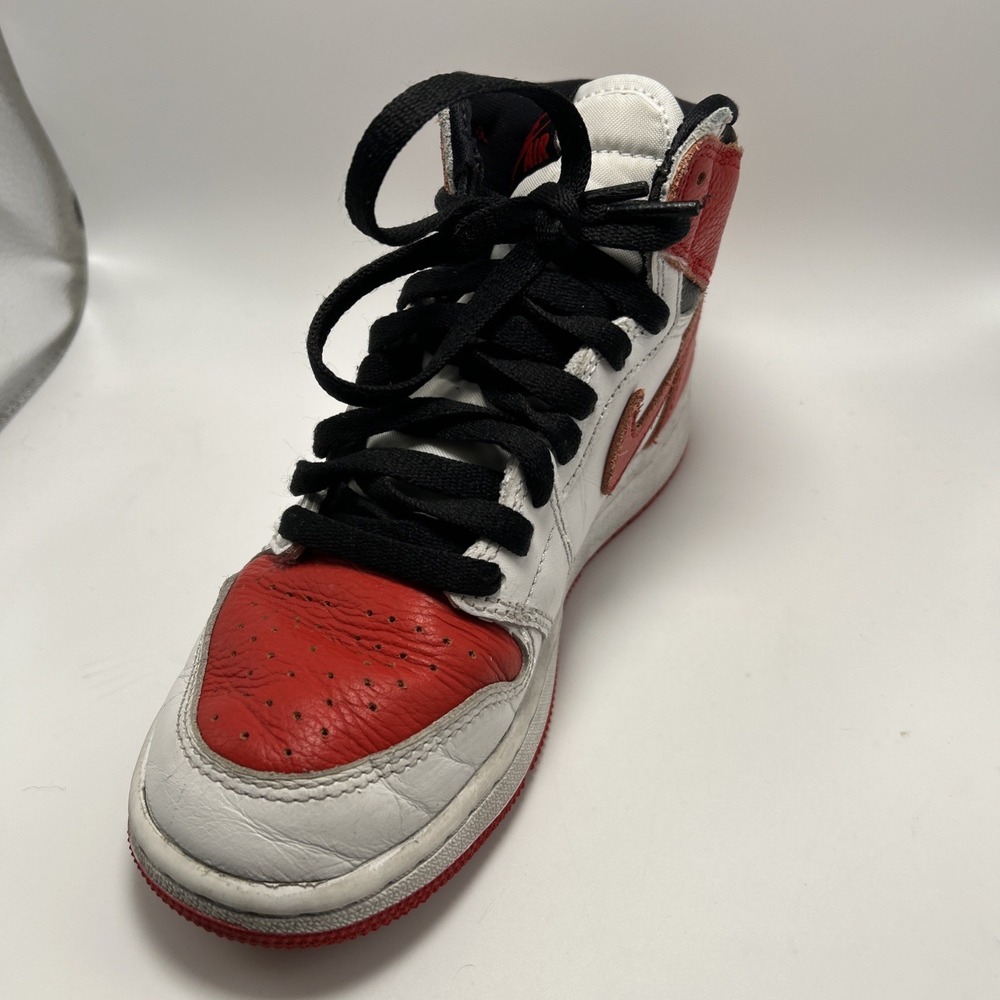 Nike Air Jordan Retro 1 Red/White Youth Size 3.5Y - Picture 5 of 16
